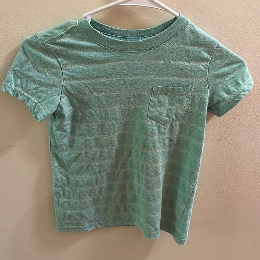 Boys Tshirt cat and Jack aqua color from target in great shape